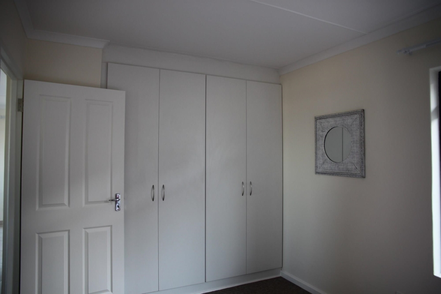 2 Bedroom Property for Sale in Kidds Beach Eastern Cape